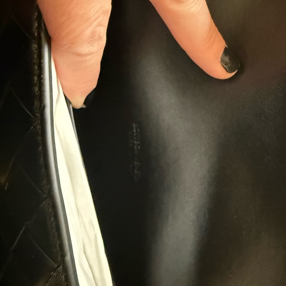 Brand New BOTTEGA VENETA Andiamo bag clutch black gold - Picture 4 of 6